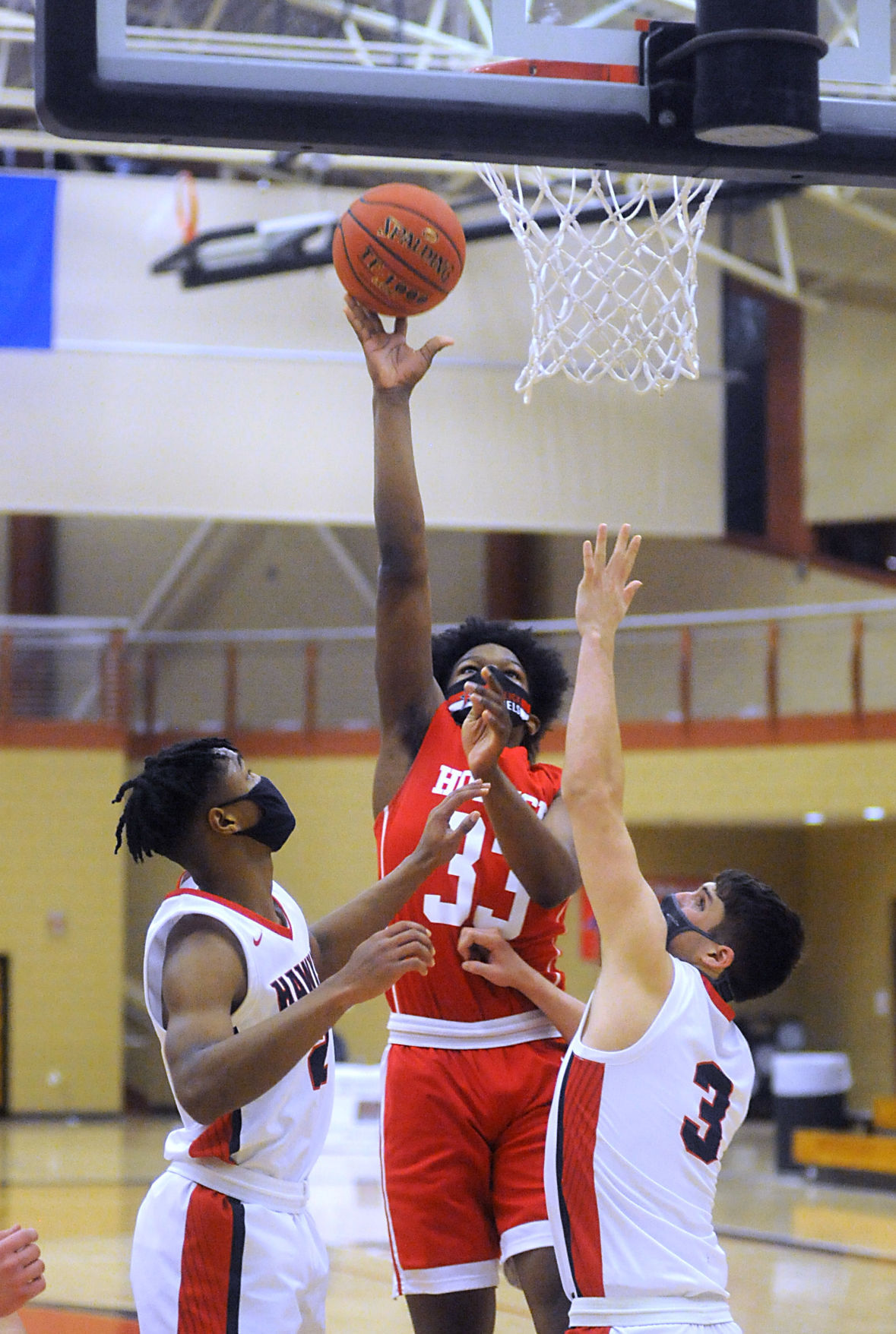 Burnette puts up a shot for Horlick